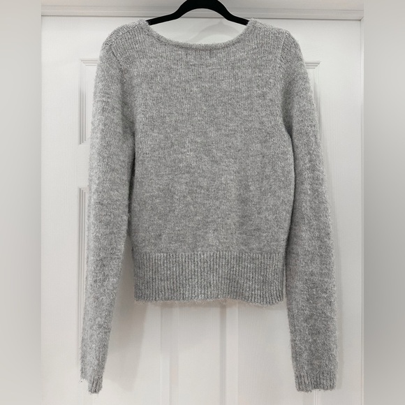 Old Navy Cozy Cardigan Sweater V Neck Pearl Button light Gray sz Medium Tall - Picture 5 of 7